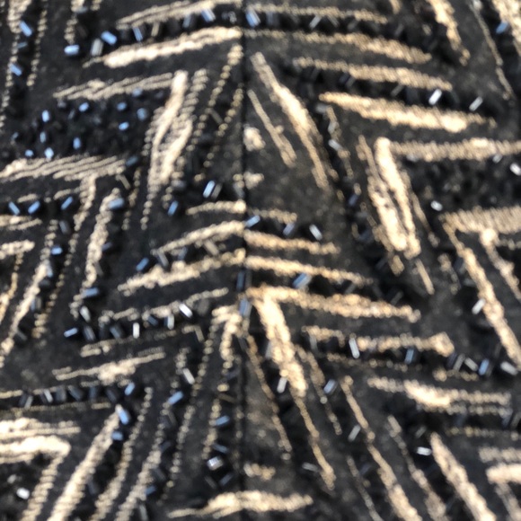 Reduced Carmen Marc Valvo Signature beaded eve top - Picture 2 of 5